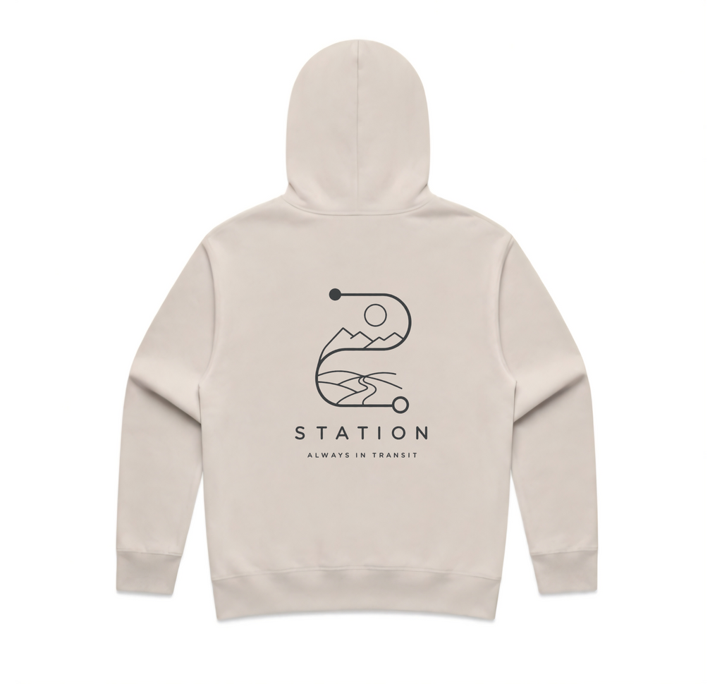 (Pre-order dispatch 20th August) STATION Relax Hood – Bone